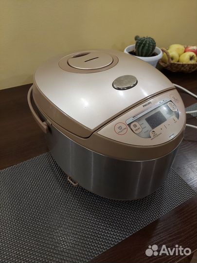 Мультиварка Philips HD3067