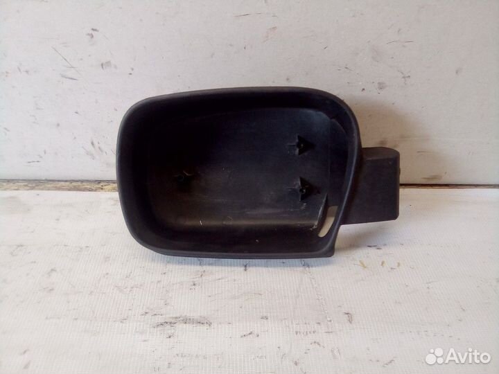 Накладка зеркала зеркало левая LADA Niva (4х4)