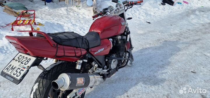 Yamaha xjr 1200