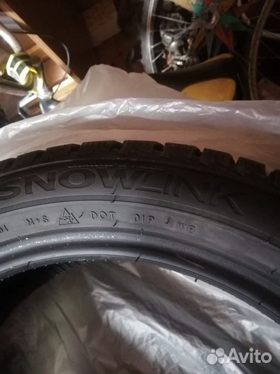 Triangle Snowlink PL02 205/50 R17 93R