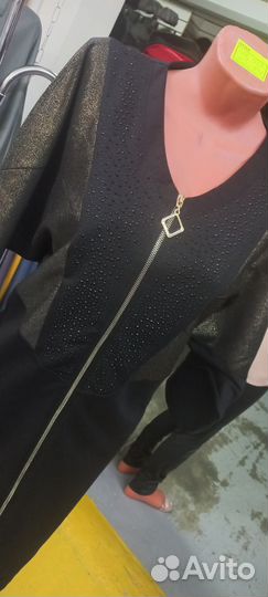 Нарядное женское платье