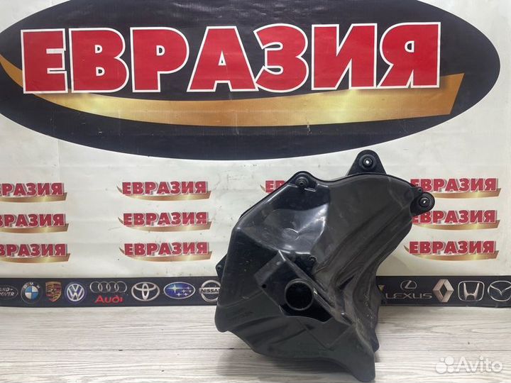 Корпус воздушного фильтра Bmw X1 E84 N20B20A 2010