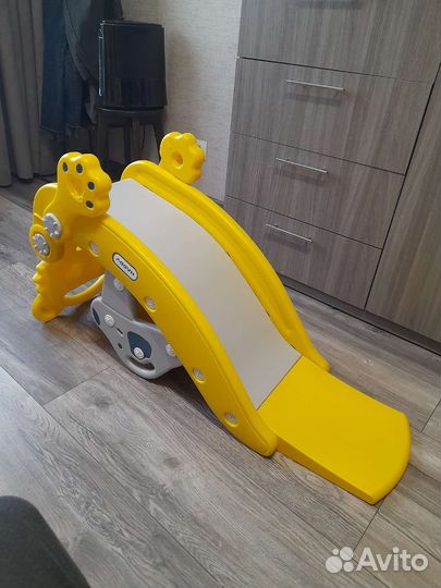 Детский игровой комплекс с горкой