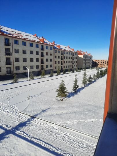 2-к. квартира, 64 м², 2/4 эт.