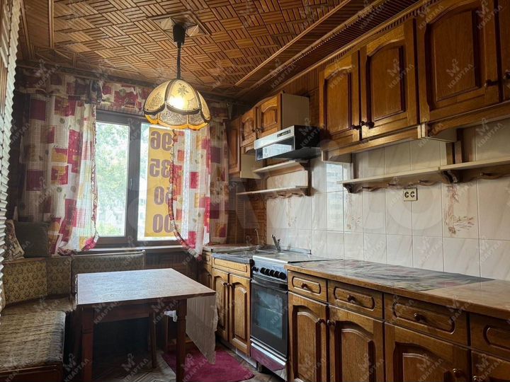 4-к. квартира, 78 м², 3/10 эт.