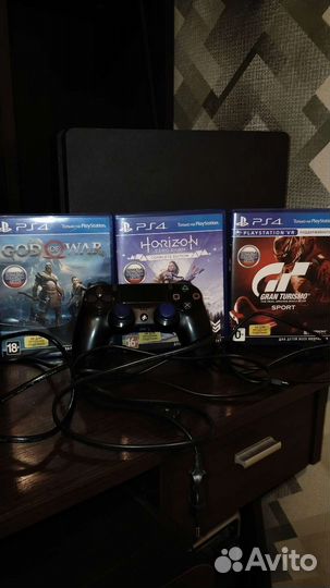 Sony PlayStation 4 slim 1tb с играми