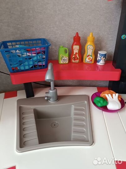 Детская игровая кухня