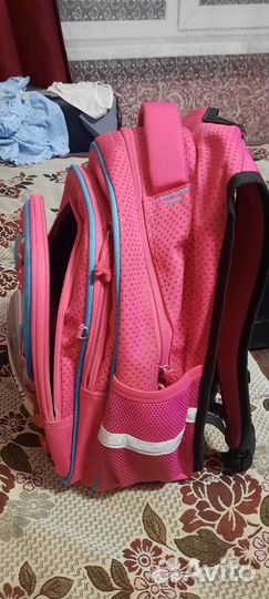 Школьный рюкзак