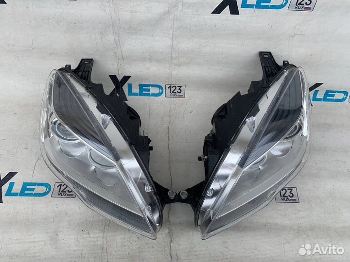 Фара левая правая Mercedes w251 рестайлинг