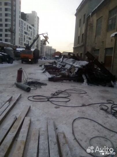 Демонтаж металлоконструкций и сооружений