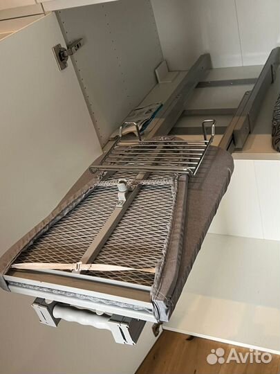 Встраиваемая гладильная доска