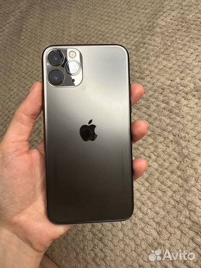 iPhone 11 pro 256