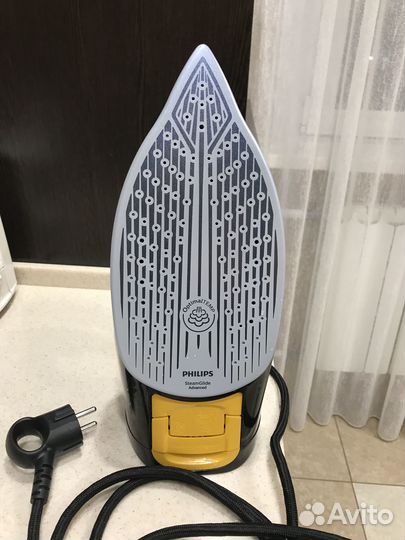 Утюг philips на запчасти (не греет)