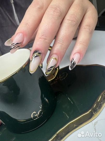 Наращивание ногтей