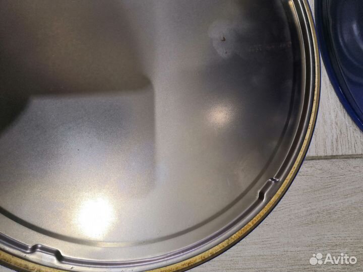 Ведро металлическое с крышкой с хомутом 20л