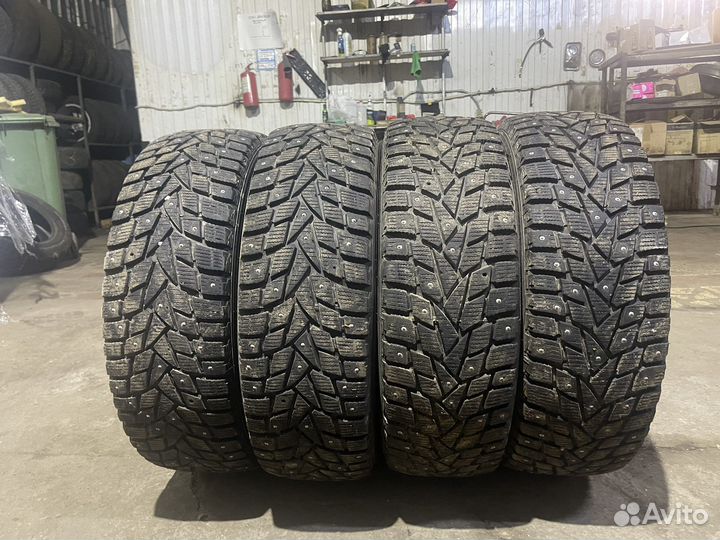 Dunlop Grandtrek Ice 02 215/65 R17 100