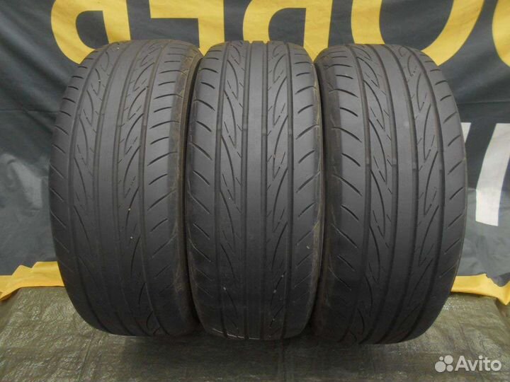 Yokohama Advan Fleva V701 205/55 R16
