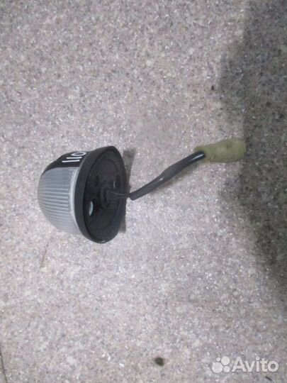 Фонарь габаритный isuzu 8975875974