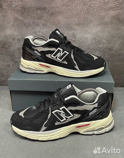 Кроссовки мужские new balance 1906r