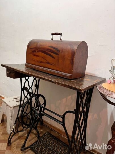 Швейная машина