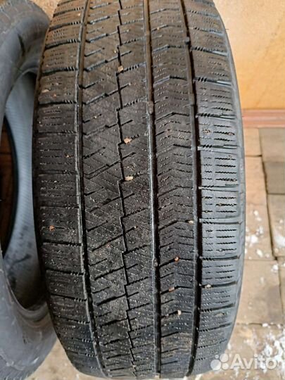 Bridgestone Blizzak VRX2 185/55 R16