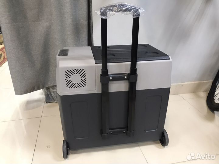 Переносной холодильник