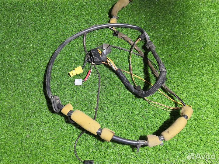 Проводка крышки багажника Volvo 850 универсал