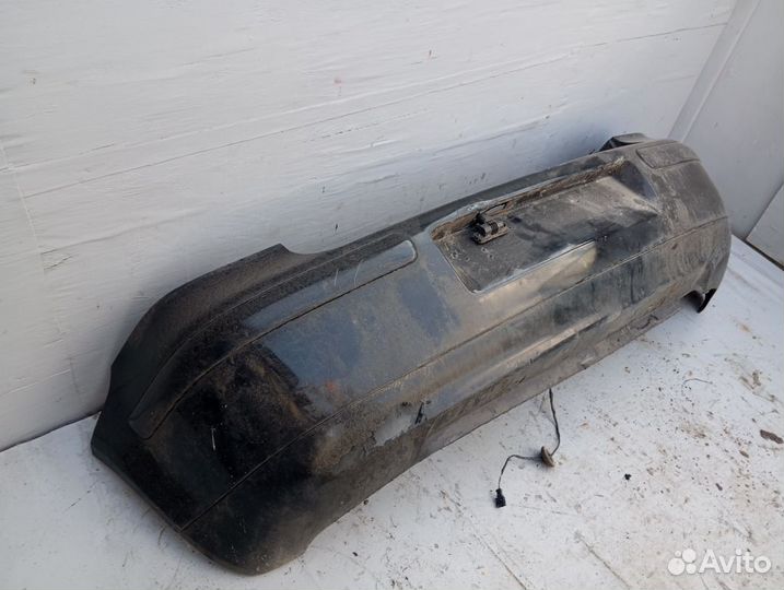 Бампер задний Volkswagen Golf 4