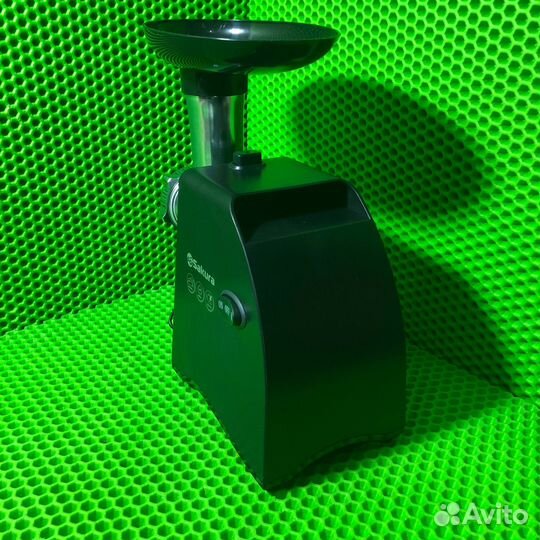 Мясорубка sakura SA-6423BK