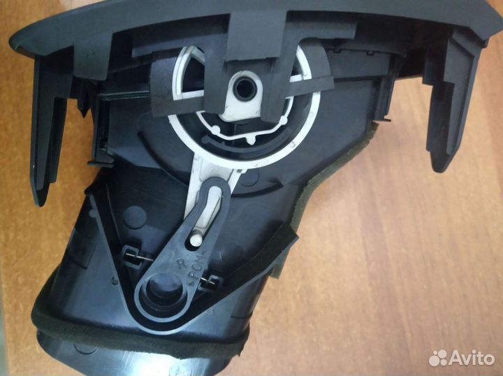 Дифлектор на Тойота Ленд Крузер 200