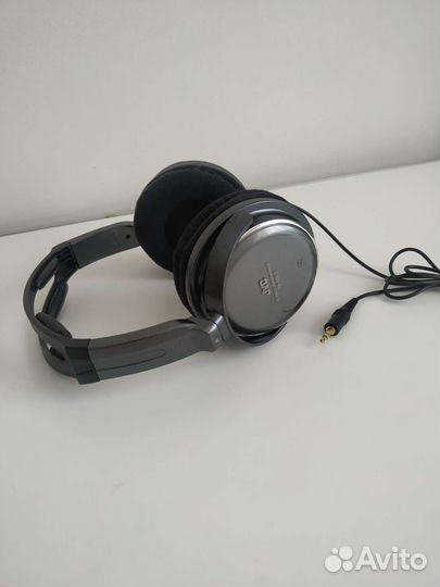 Полноразмерные проводные наушники JVC HA-RZ510