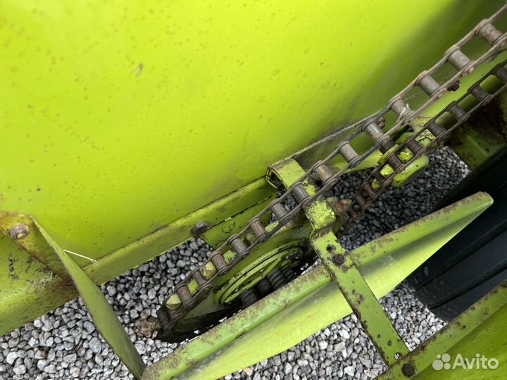 Пресс-подборщик Claas Markant 40, 2001