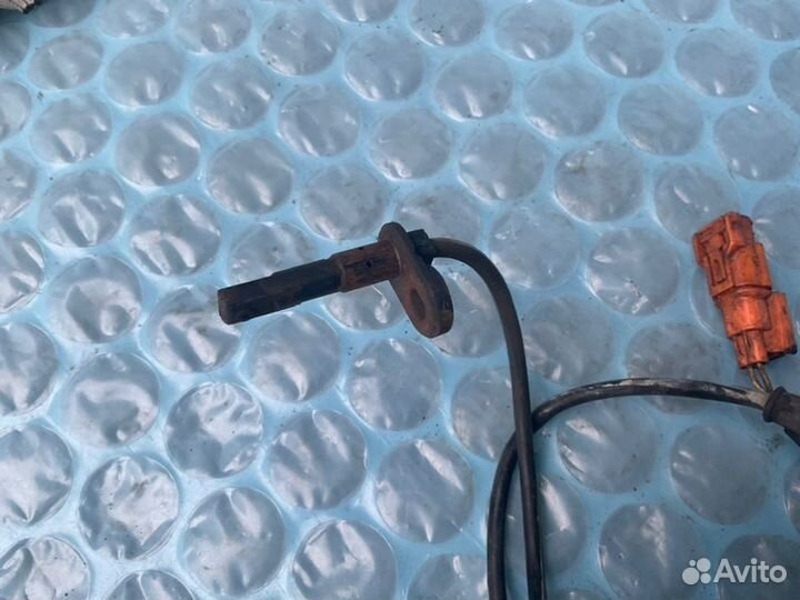 Датчик abs передний правый Honda Element YH1 K24A4