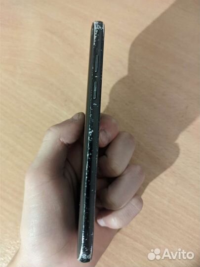 Телефон Samsung galaxy a3 2017
