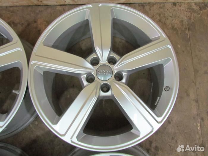 Диски Audi R20 Литые 5x112 J9 BD