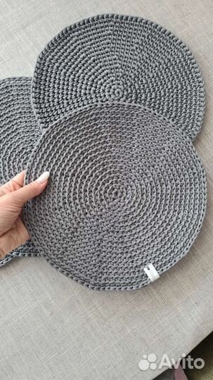 Салфетки на стол круглые