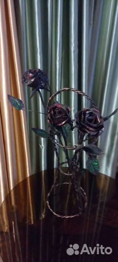 Кованые розы