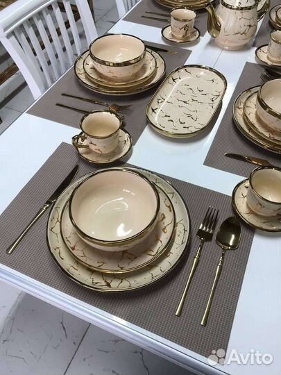 Набор столовой посуды