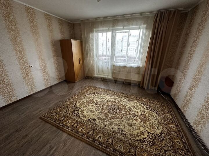 2-к. квартира, 58 м², 5/10 эт.