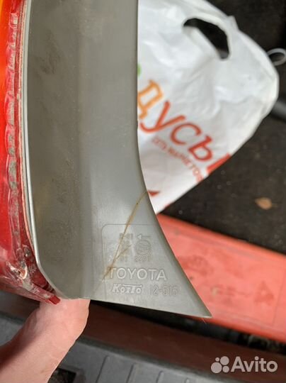 Задний фонарь toyota corolla e150