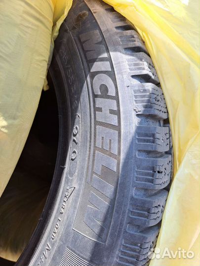 Michelin X-Ice North 215/55 R16