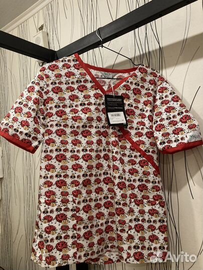 Медицинский костюм новый