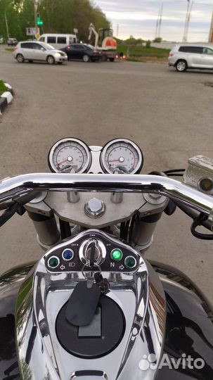 Kawasaki Vulcan 1500 mein streak