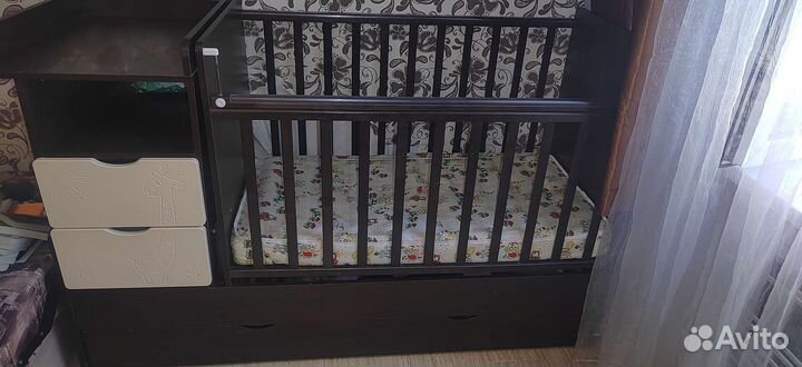 Детская кроватка трансформер с комодом