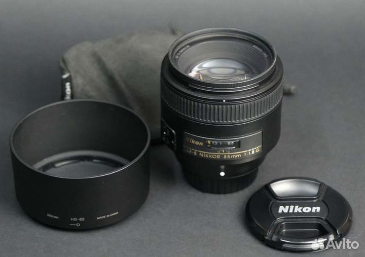 Объектив Nikon 85mm