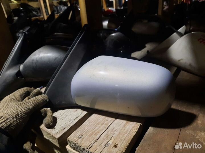 Зеркало левое nissan cube z10