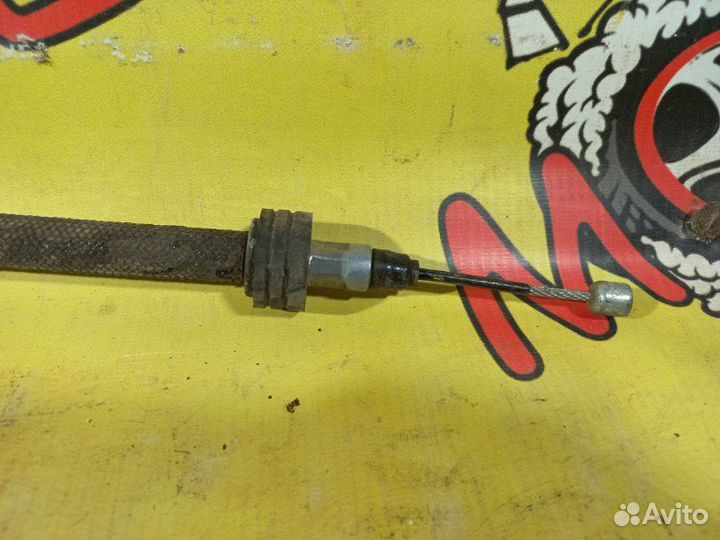 Трос стояночного тормоза правый Hyundai Elantra 6