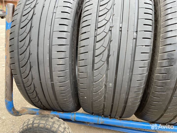 Nankang AS-1 235/45 R18 94V