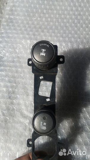 Кнопка подогрева сиденья, правая передняя Ssangyon