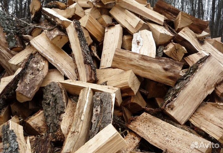 Дрова рядом
